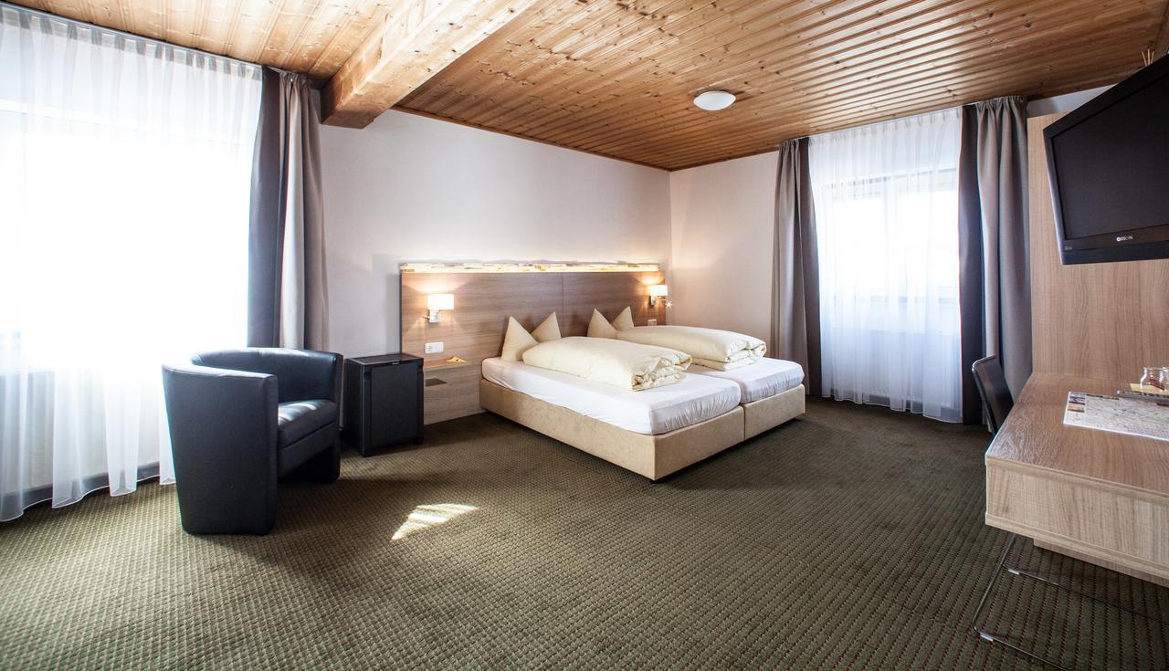 Hotel Vitis Erding Esterno foto